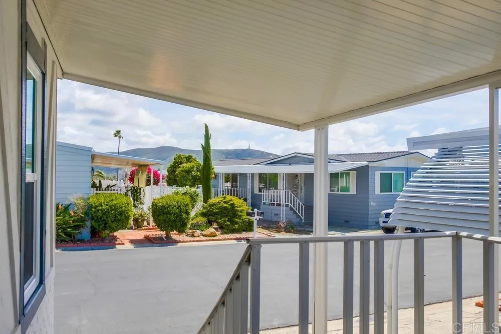 https://cdn.realtyfeed.com/cdn/127/306559012/8558734766d0f1a89c5bd28c3948df8e.webp