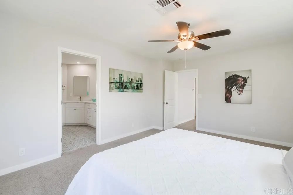 https://cdn.realtyfeed.com/cdn/127/306559012/dfff8dc3746e598bc1c2e18f02fa5349.webp