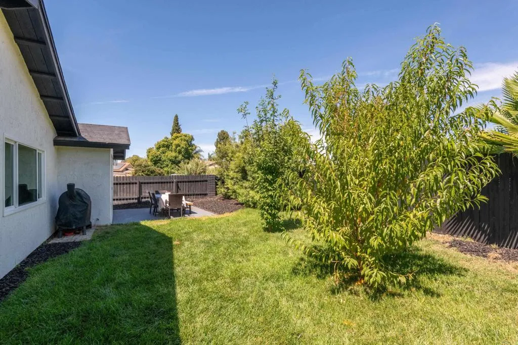 https://cdn.realtyfeed.com/cdn/127/306559034/d14e77abbf6195bfe34c9dfb10edc2d5.webp