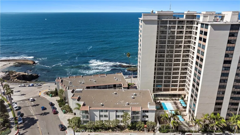 https://cdn.realtyfeed.com/cdn/127/306559054/85e68bf15b33ed14ef880a52781a362c.webp