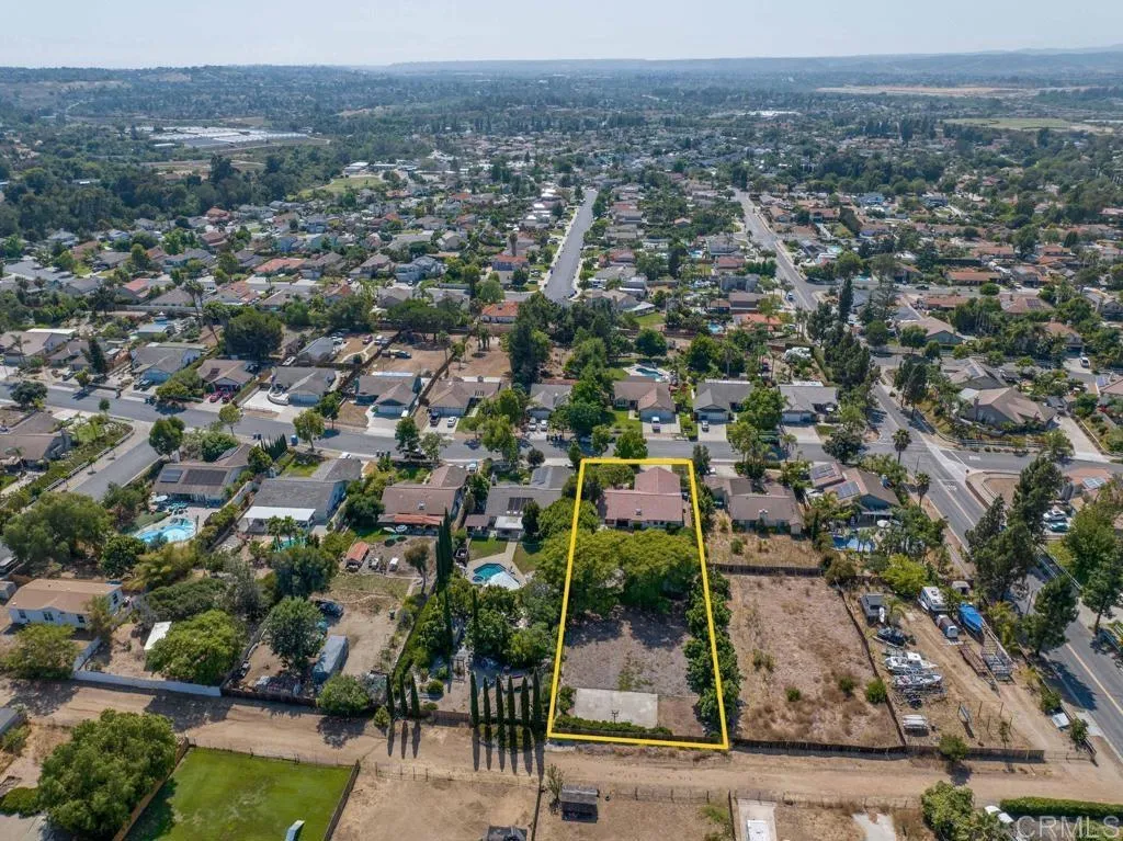 https://cdn.realtyfeed.com/cdn/127/306559083/7f6124763d5ec27f6a2bddc5ba0bd35e.webp