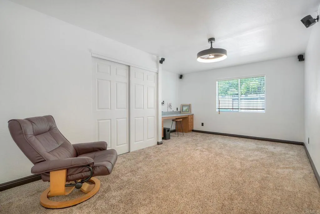 https://cdn.realtyfeed.com/cdn/127/306559083/fbbf3575605b19e7beb0e4e142ec05fc.webp