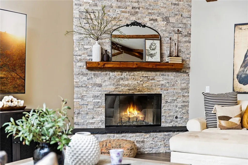 https://cdn.realtyfeed.com/cdn/127/306559085/0b78d78c98ccd05f59fc4a90ea2832a9.webp