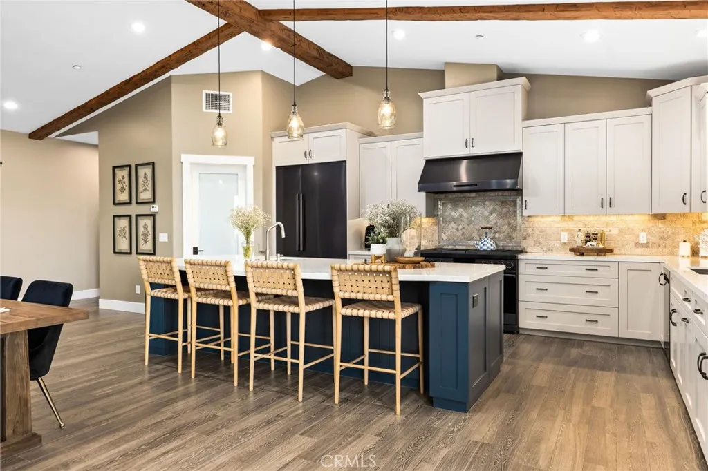 https://cdn.realtyfeed.com/cdn/127/306559085/125b7381203dc6f65ab83b270eb36b90.webp
