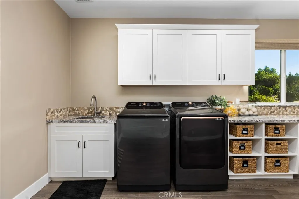 https://cdn.realtyfeed.com/cdn/127/306559085/3c515d5190db8f1e3b5c112d3407a24d.webp