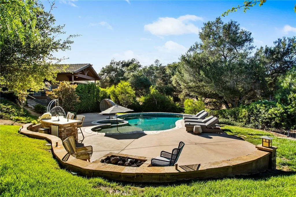https://cdn.realtyfeed.com/cdn/127/306559085/65d859dd68b5a966754dd3965c624fb2.webp