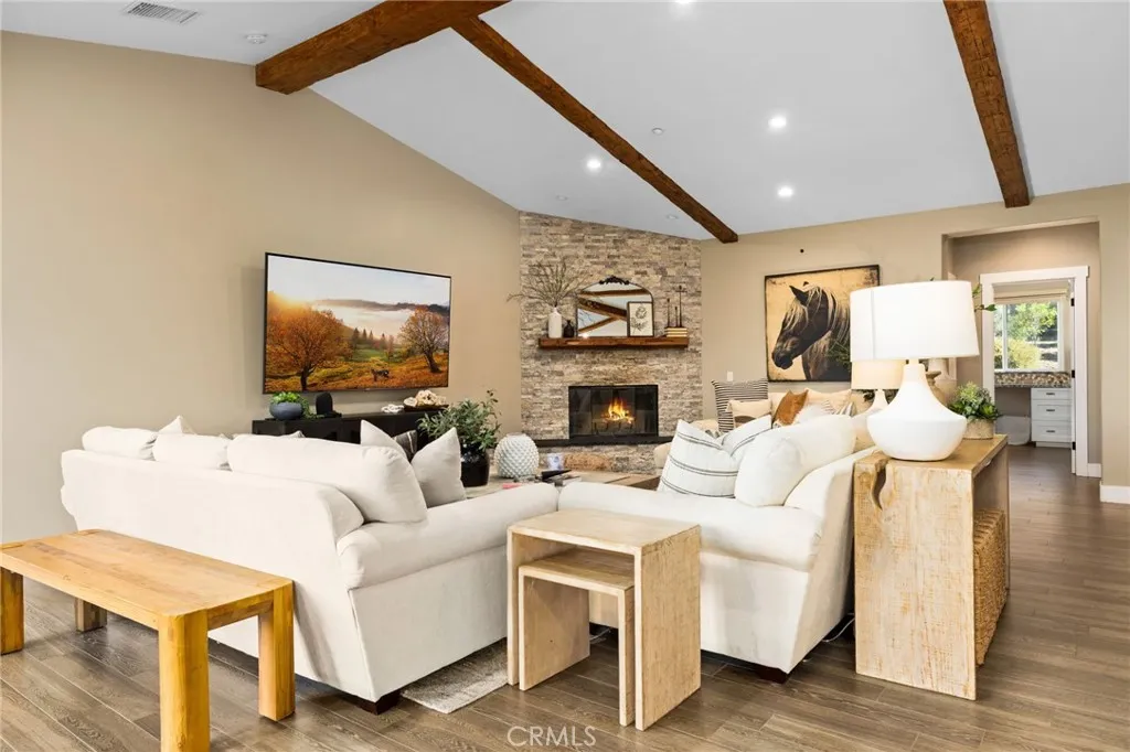 https://cdn.realtyfeed.com/cdn/127/306559085/99090c8dc6a219c3ccd0852f5078a999.webp