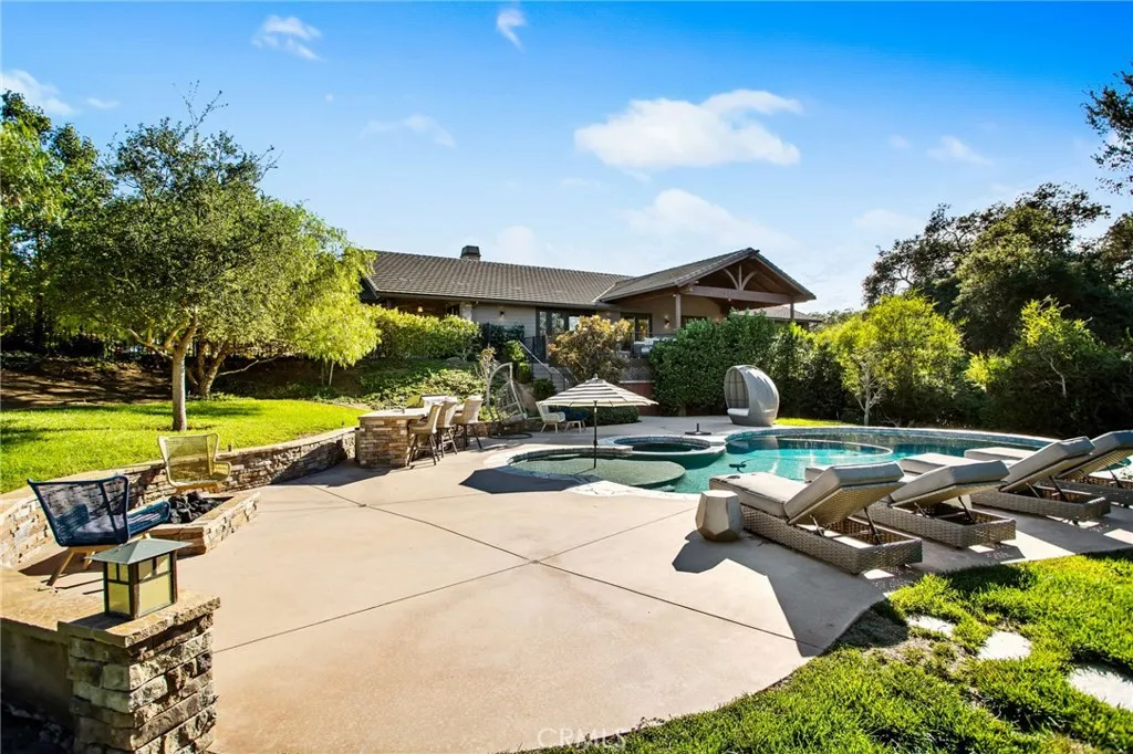 https://cdn.realtyfeed.com/cdn/127/306559085/a70b8760f4f9b2ca5ee95d39747e6563.webp