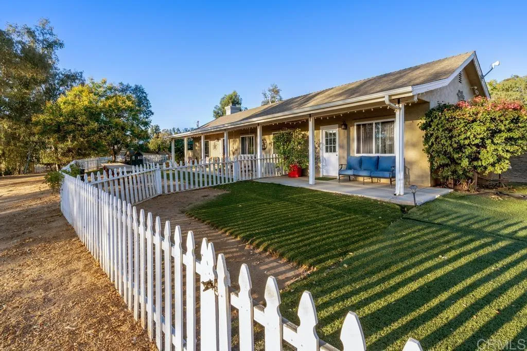 https://cdn.realtyfeed.com/cdn/127/306559098/35d58c6faa32430224b3b9eac64f4c36.webp