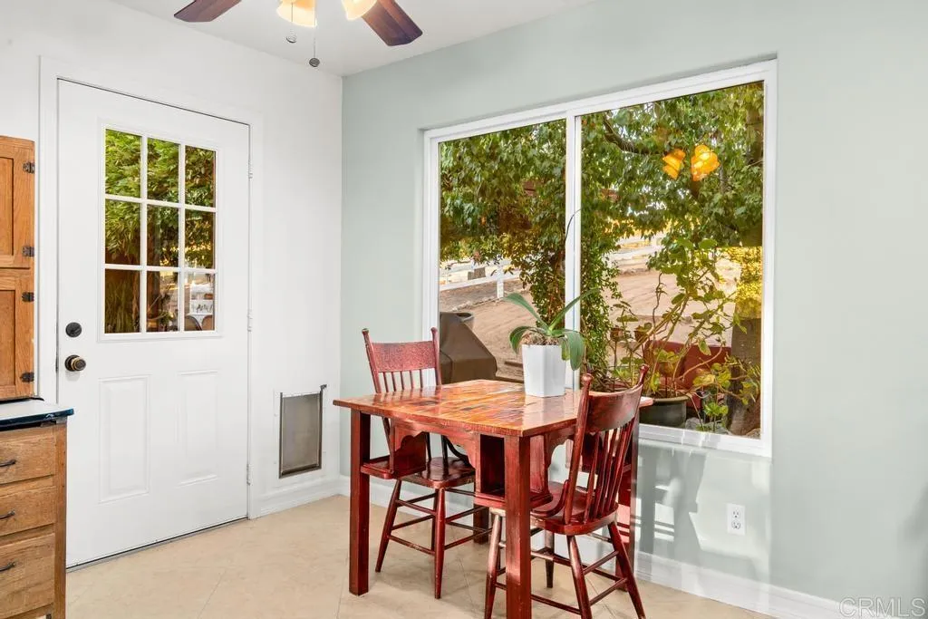 https://cdn.realtyfeed.com/cdn/127/306559098/448be57d16f29f2419c81c412d1c96fe.webp