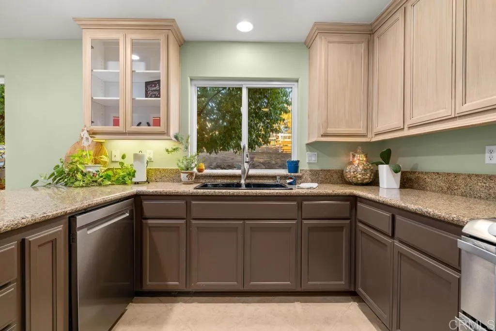 https://cdn.realtyfeed.com/cdn/127/306559098/a04e574e1a80f5bd548f3cd975e6f17f.webp