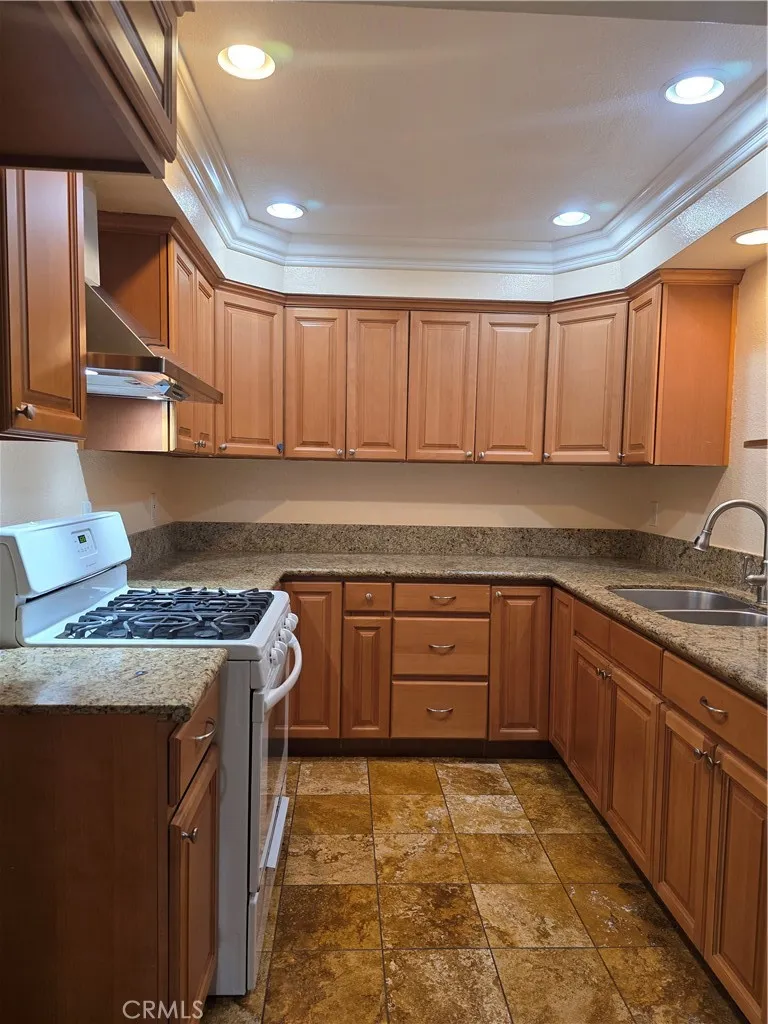 Rowland Heights, CA 91748