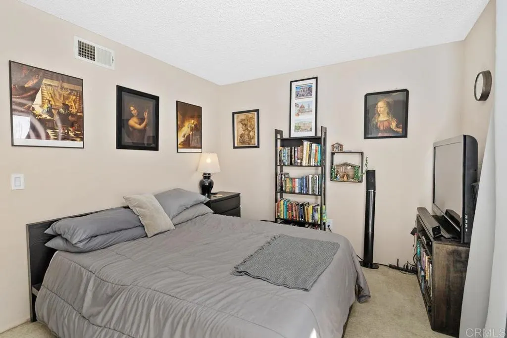 https://cdn.realtyfeed.com/cdn/127/306559180/be9335feb61218e53b8c90fd30d8aabf.webp