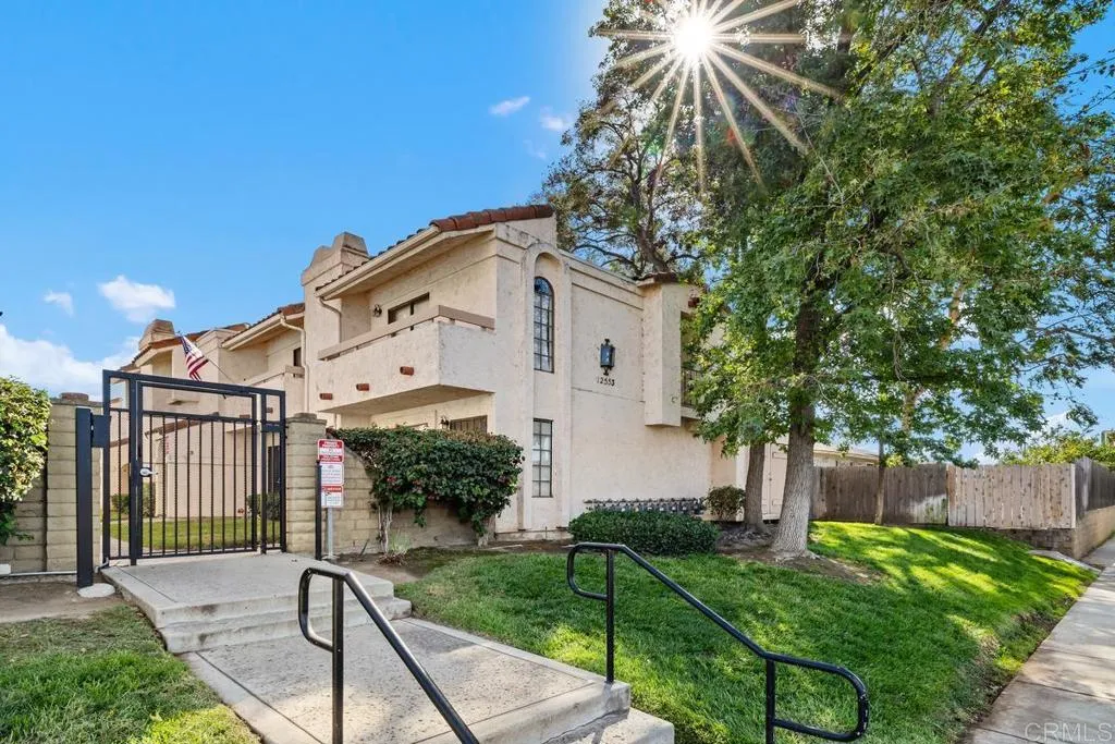 https://cdn.realtyfeed.com/cdn/127/306559180/e2f958ab67bb79196cbfad8d9b7803e8.webp