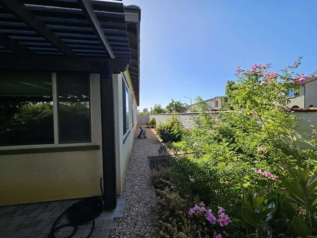 https://cdn.realtyfeed.com/cdn/127/306559188/0999190d029af26d178f25fea2b86bda.webp