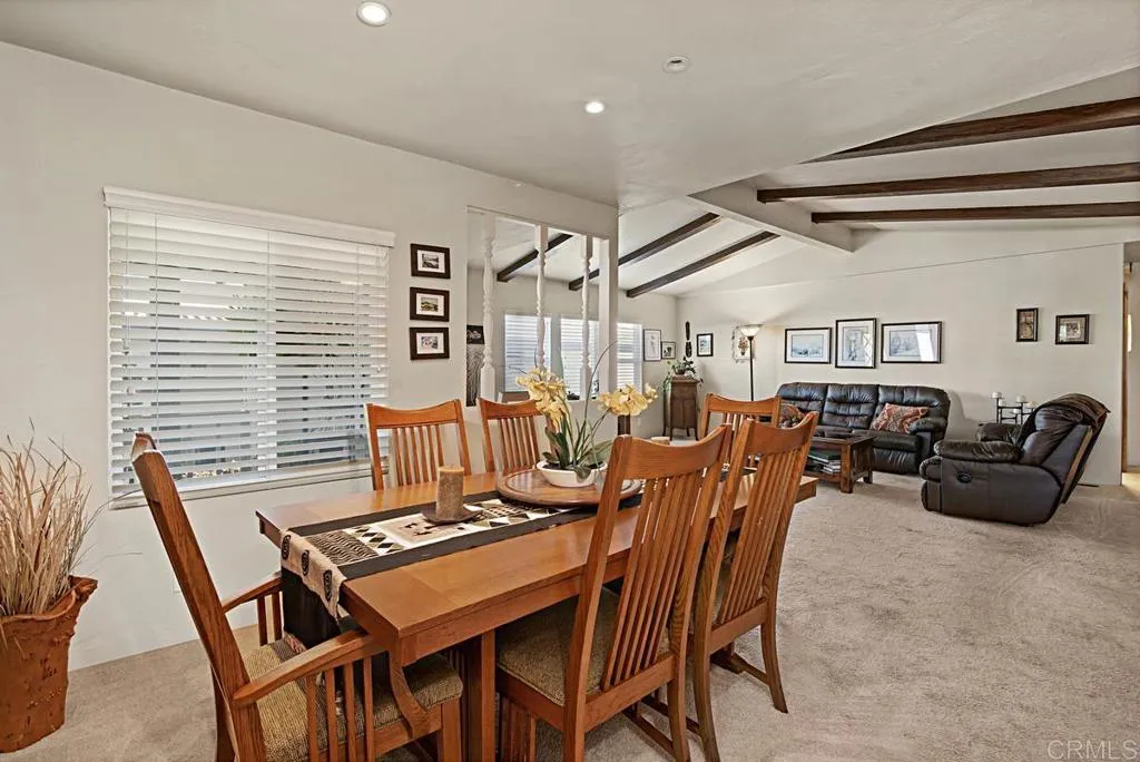 https://cdn.realtyfeed.com/cdn/127/306559197/526861410e391b8f1800674b5b4f587d.webp