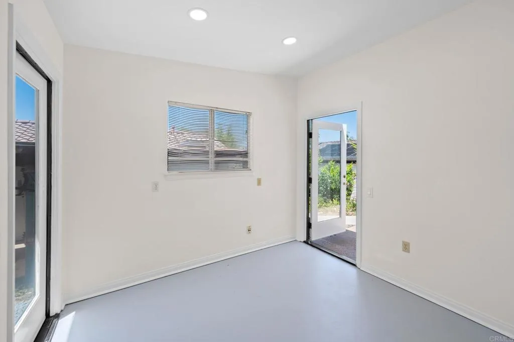 https://cdn.realtyfeed.com/cdn/127/306559220/8b76cd5fb36520081036ce716483e081.webp