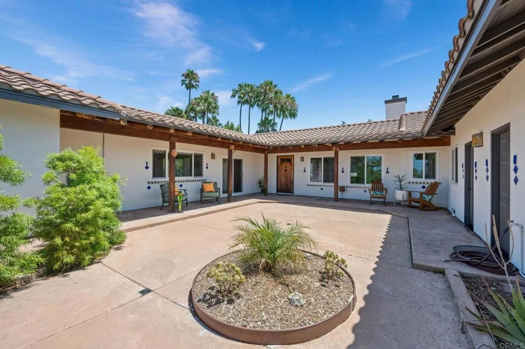 https://cdn.realtyfeed.com/cdn/127/306559220/8c6dab0c3eba6a54aafaafb7350c8669.webp