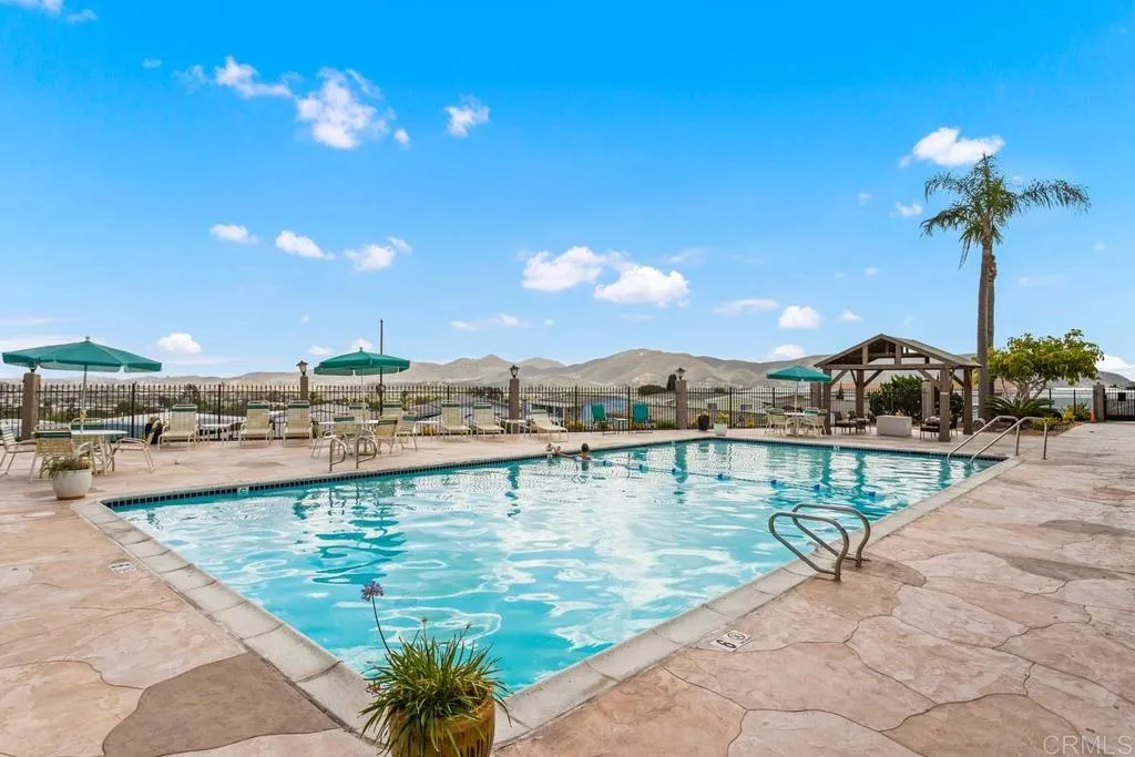 https://cdn.realtyfeed.com/cdn/127/306559229/7b08d98bb49e8f34f707ed8dfae759a6.webp