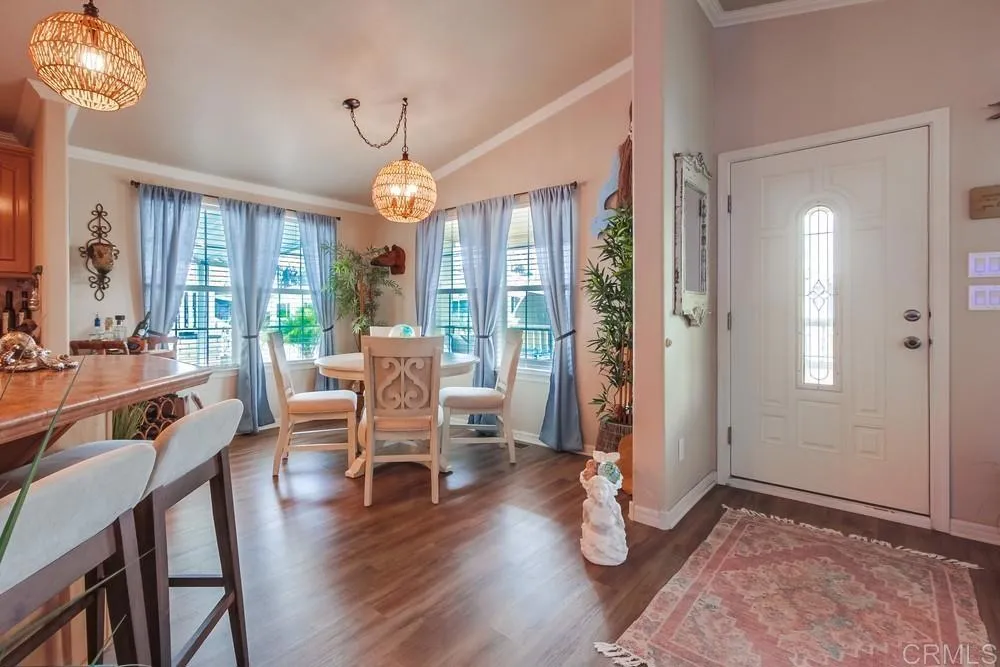 https://cdn.realtyfeed.com/cdn/127/306559247/1f9b373aef6aacddf112011e038d9df1.webp