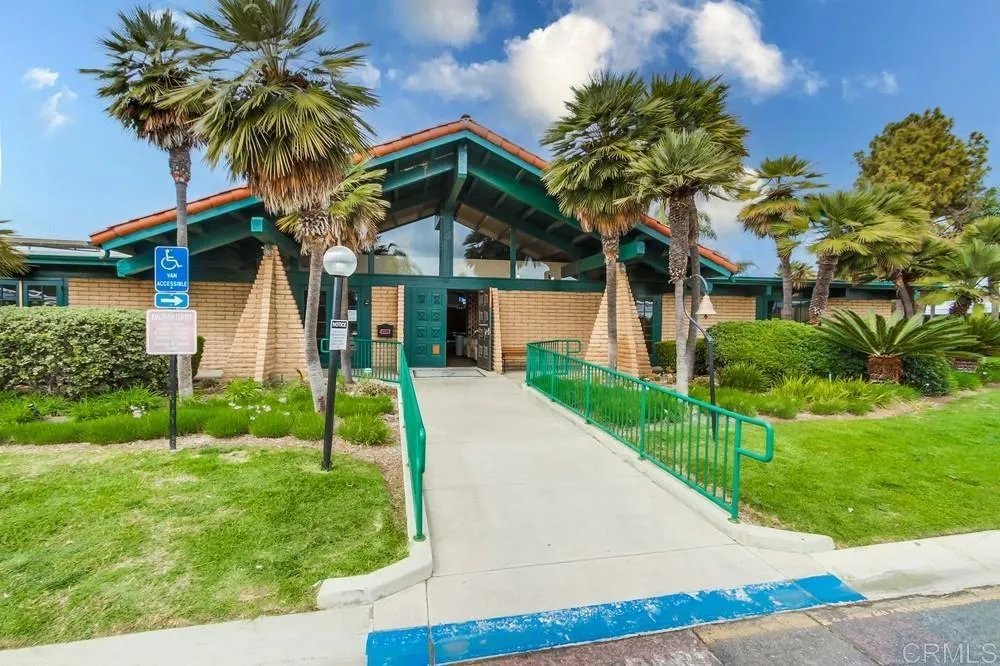 https://cdn.realtyfeed.com/cdn/127/306559247/bdf8b3eb05a4268ab4b39a8b73683633.webp