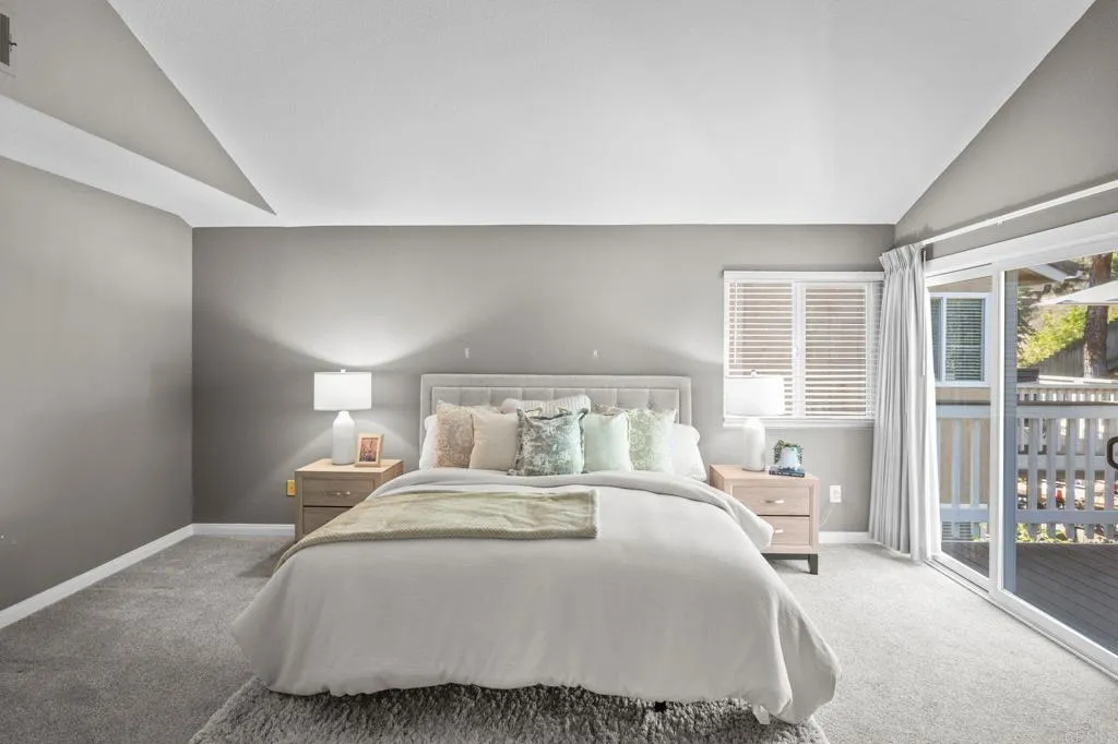 https://cdn.realtyfeed.com/cdn/127/306559264/6bacaab75bed87c341f9e1e8c00e7763.webp