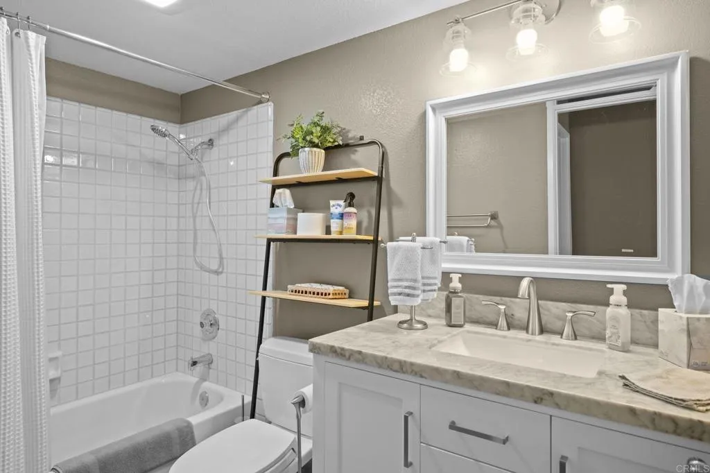 https://cdn.realtyfeed.com/cdn/127/306559264/b479c79ae471a36ddc7048f21c53c009.webp