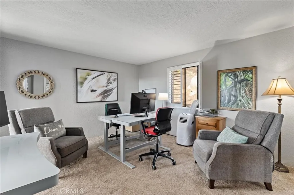 https://cdn.realtyfeed.com/cdn/127/306559329/e4039cfa90bb85ca15db606fba8251a0.webp