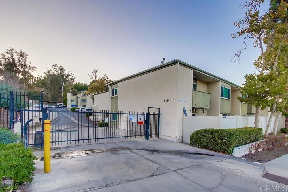 https://cdn.realtyfeed.com/cdn/127/306559349/1a003e7233ca5a9dd7f526620afc32a9.webp