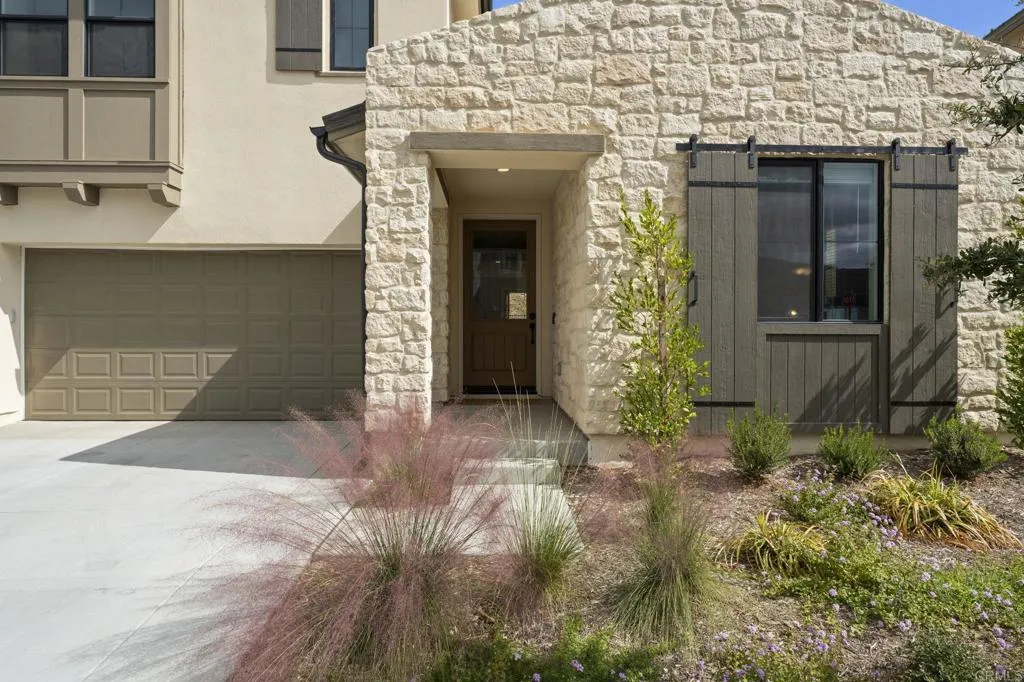 https://cdn.realtyfeed.com/cdn/127/306559407/4d373aace281a686b50333af950d07f1.webp