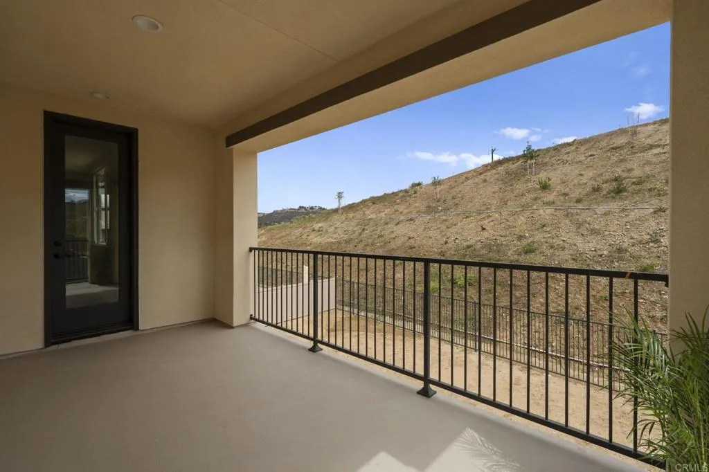 https://cdn.realtyfeed.com/cdn/127/306559407/dd7415741cd06593dabab7b057994bda.webp