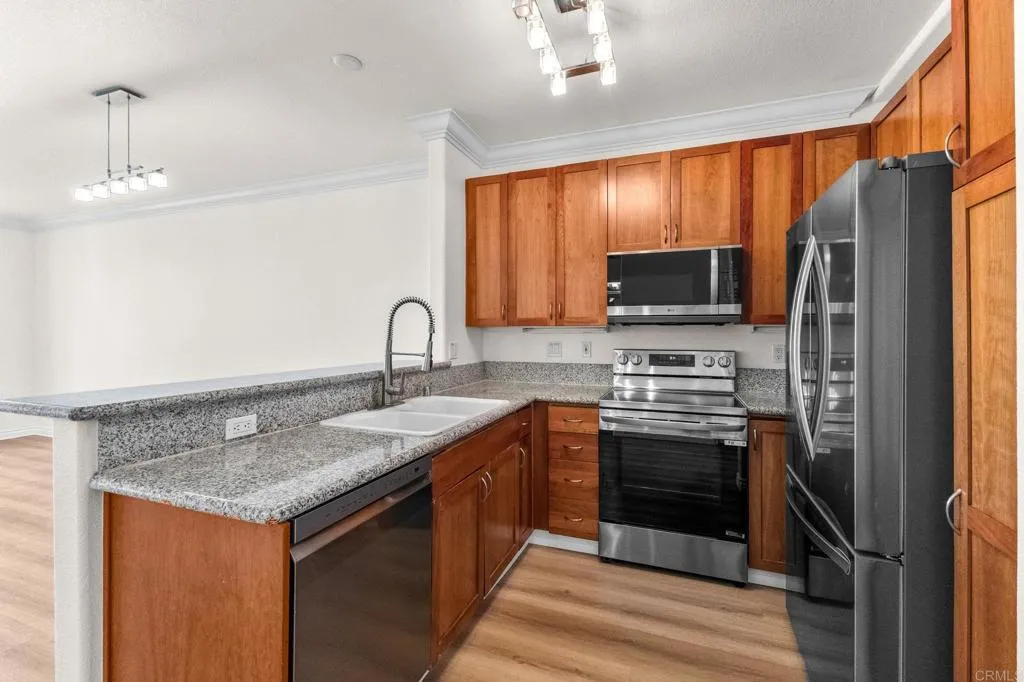 https://cdn.realtyfeed.com/cdn/127/306559414/795ea66f3d03681d5d6033c16f30bcf8.webp