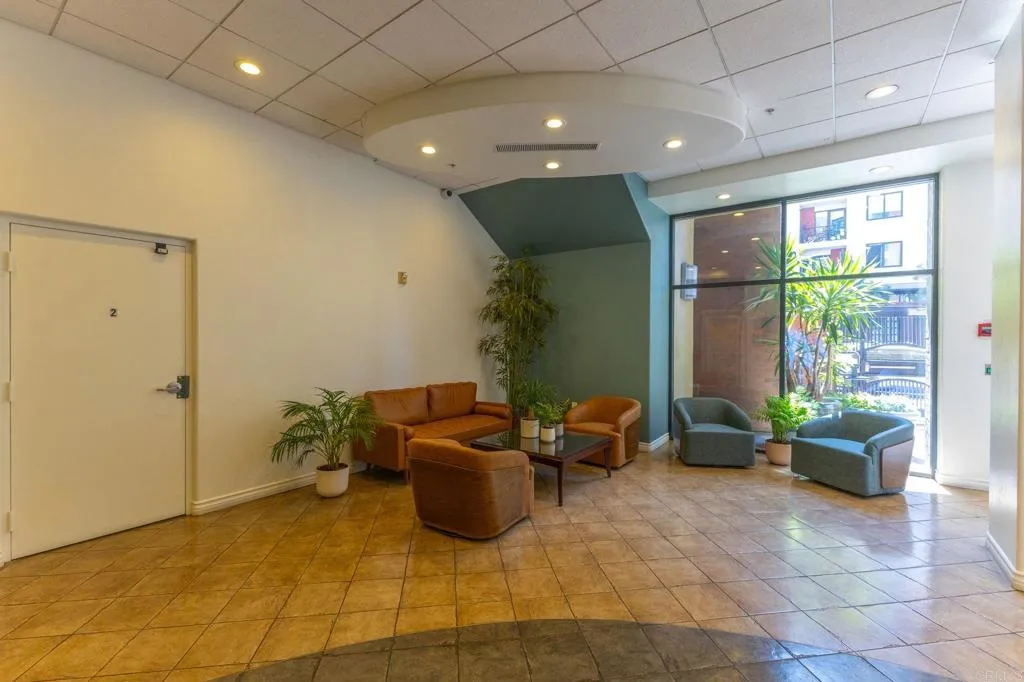https://cdn.realtyfeed.com/cdn/127/306559414/f1bf6da8f7b2fc034027649a4bb70d4d.webp