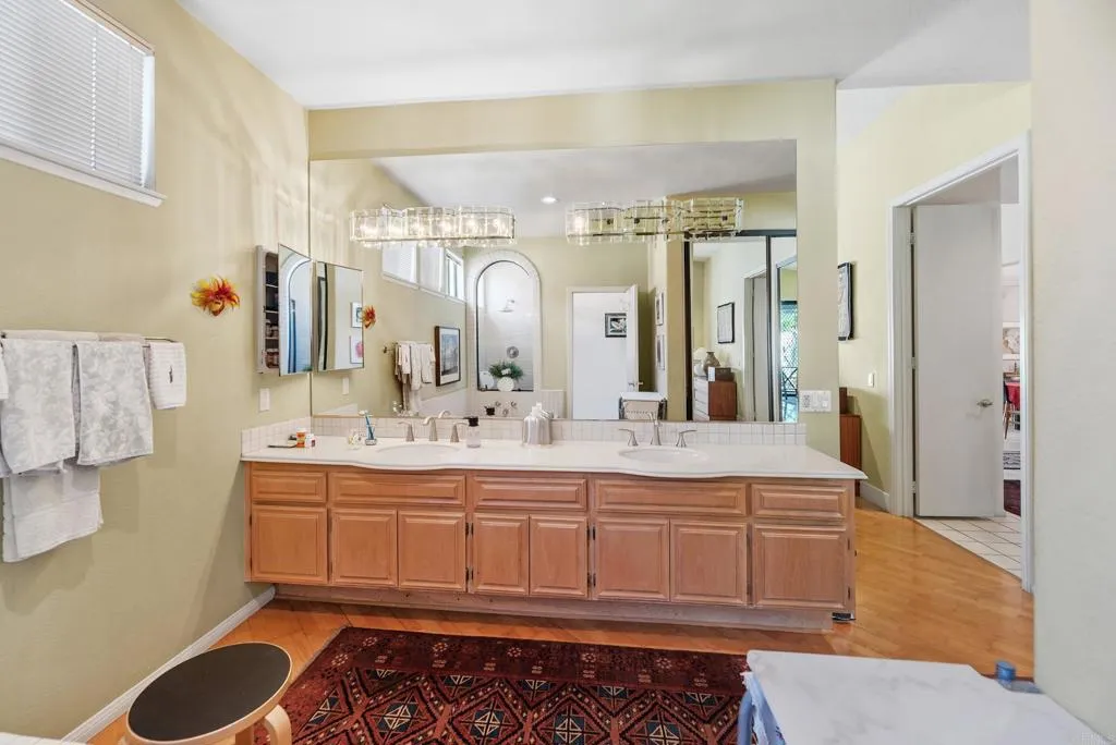 https://cdn.realtyfeed.com/cdn/127/306559441/5153e66fd2709d94e47b606b0caaa857.webp