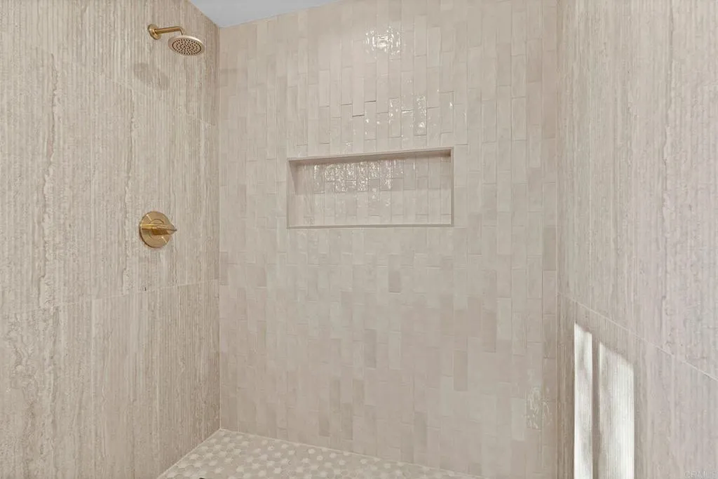 https://cdn.realtyfeed.com/cdn/127/306559472/c032f1e20ba9b2c7ee467d9cb4428d76.webp