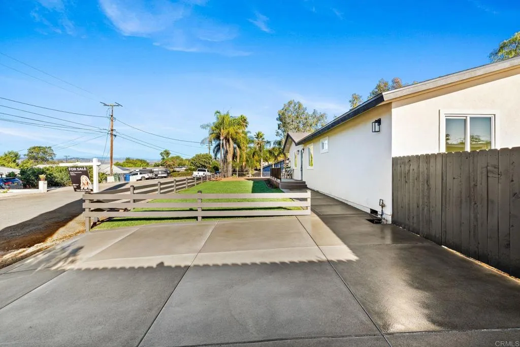 https://cdn.realtyfeed.com/cdn/127/306559472/e52de20dcb3b1b3ba058bf6e80ad67fe.webp