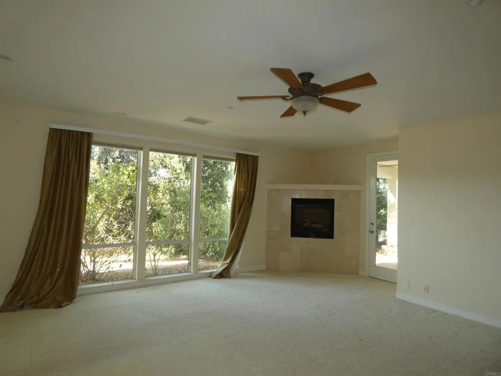 https://cdn.realtyfeed.com/cdn/127/306559475/0d8e87667904d8d87e4afca2d6f0d8c6.webp