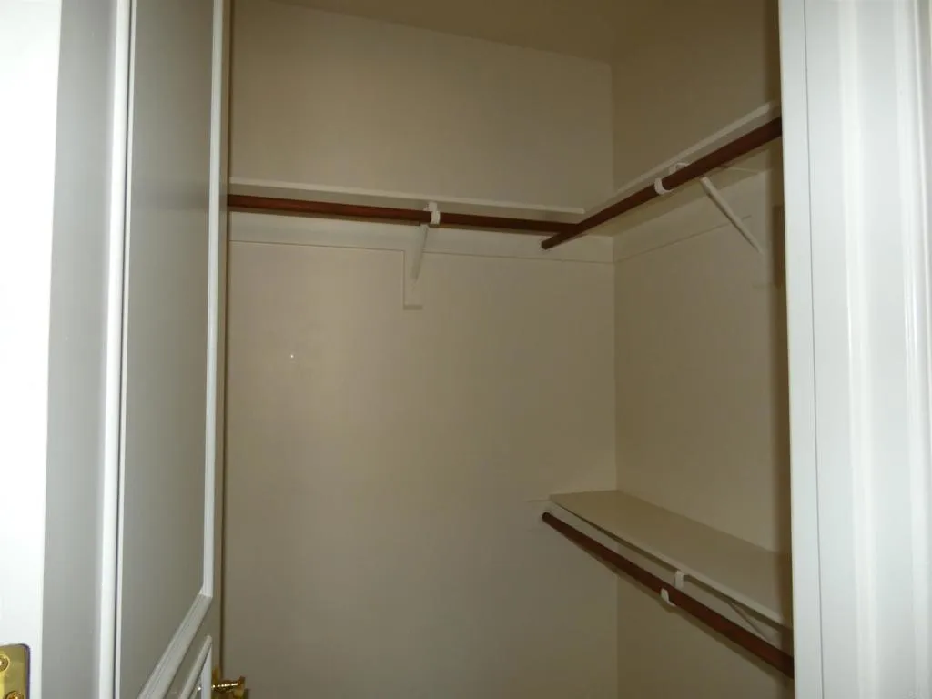 https://cdn.realtyfeed.com/cdn/127/306559475/3e33b7d6a11a48458b8f478a295d7ebf.webp