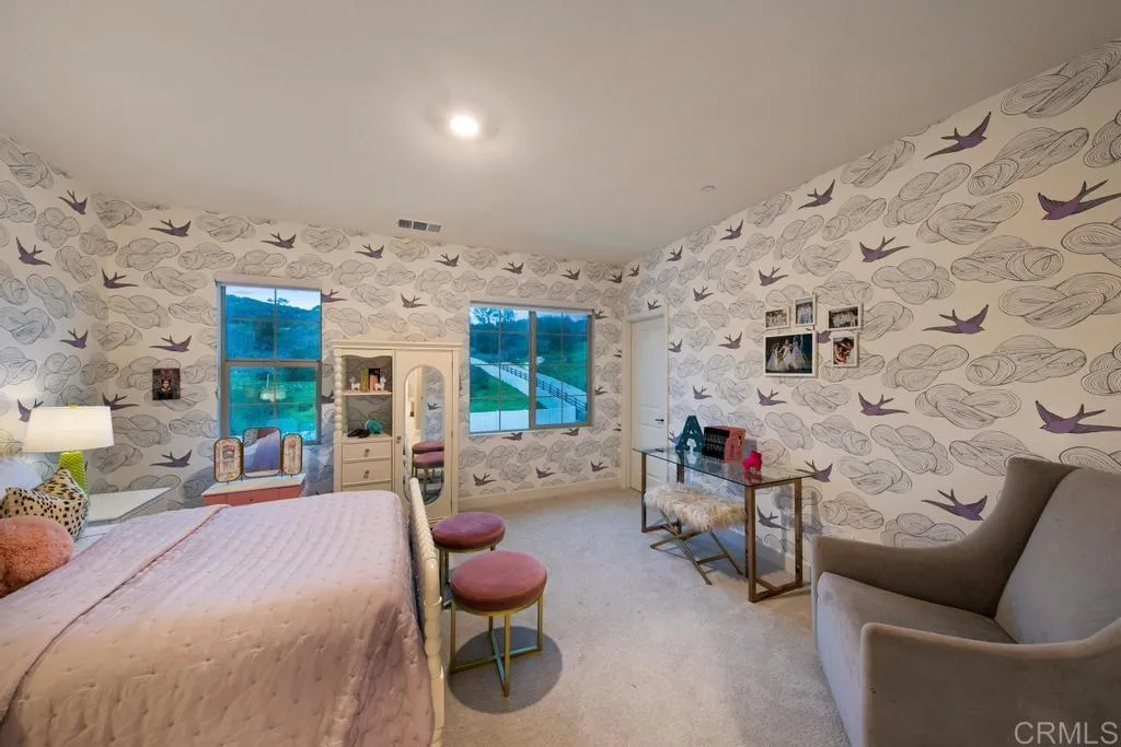https://cdn.realtyfeed.com/cdn/127/306559477/4250c6ffc4664dd8c1df9c8288611274.webp