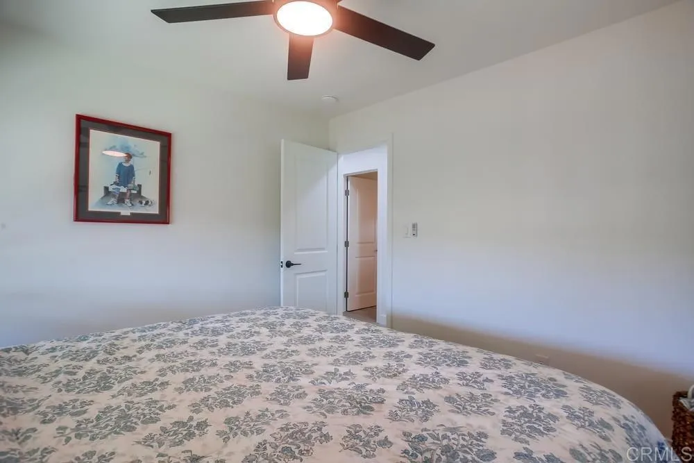 https://cdn.realtyfeed.com/cdn/127/306559497/51ce83ec1b1e42543ae45d6f4d7582ad.webp