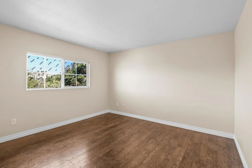 https://cdn.realtyfeed.com/cdn/127/306559579/1e2995d98833d0f56d72072c9b84fb7b.webp