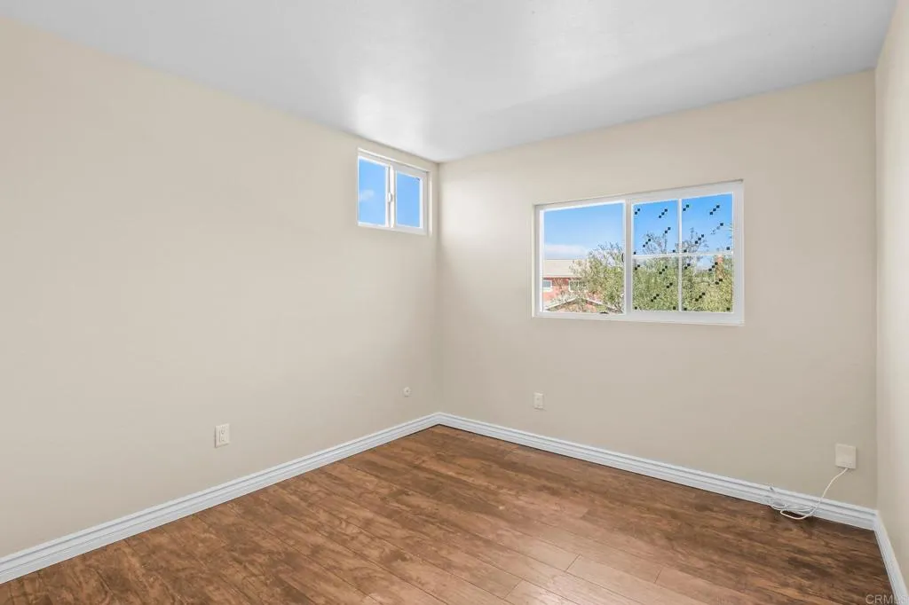 https://cdn.realtyfeed.com/cdn/127/306559579/821702b2fad49f69679a34f05672381e.webp