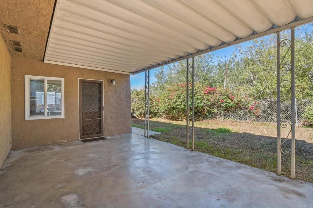 https://cdn.realtyfeed.com/cdn/127/306559579/b9b5a0fa01e6c7f62161bf9e9b5064c7.webp