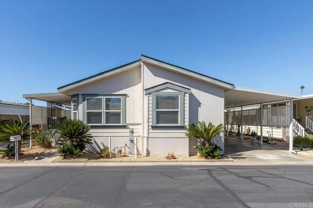 https://cdn.realtyfeed.com/cdn/127/306559607/5fb1e03b72c7bfb7f3d29565500c4b80.webp