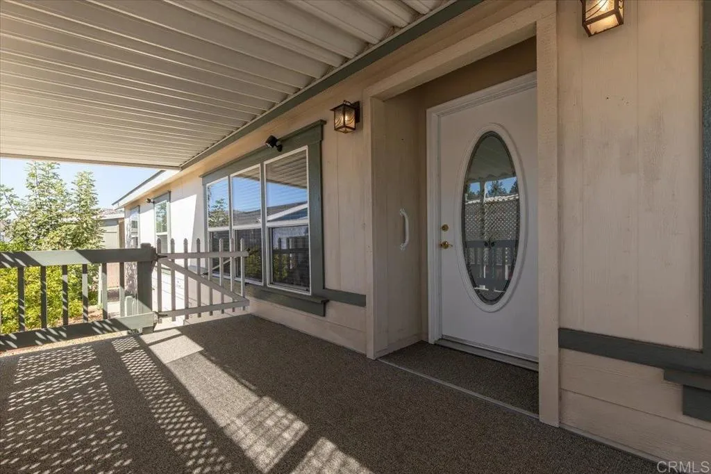 https://cdn.realtyfeed.com/cdn/127/306559607/9bce0f988bc3e3e24756306f3306f8ef.webp