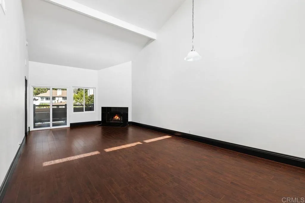 MLS: NDP2509689 Condo For Sale