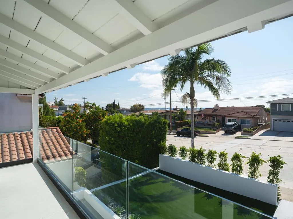 https://cdn.realtyfeed.com/cdn/127/306559763/55b3fe4932499c1f93b617d13f9de93d.webp