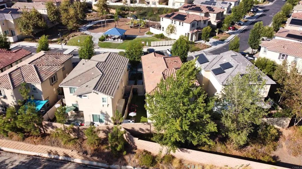 https://cdn.realtyfeed.com/cdn/127/306559937/786489bcdf81f3fbcf2fab55f55b286e.webp