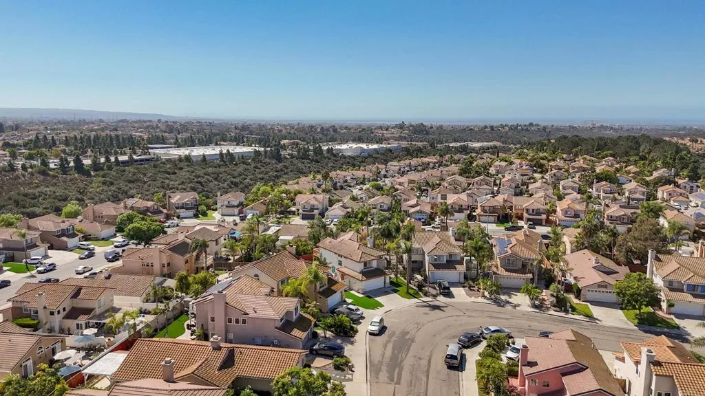 https://cdn.realtyfeed.com/cdn/127/306559944/fbae2a939fb9bc0d0f9d9c2dae2dc05a.webp