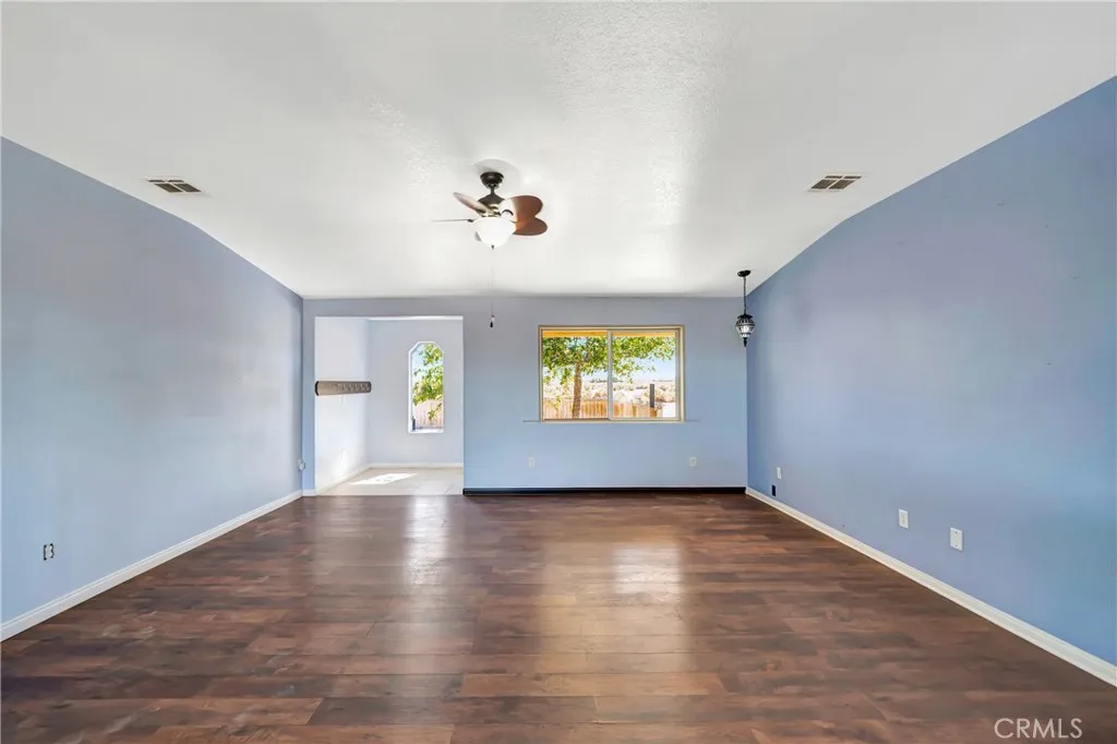 9011 Viburnum, California City, CA 93505 - Photo 5 of 43, California City, CA